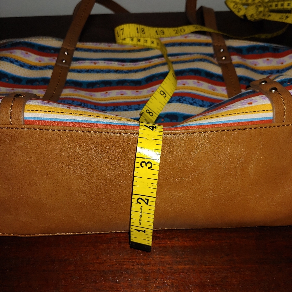 Relic Purse - Picture 7 of 8